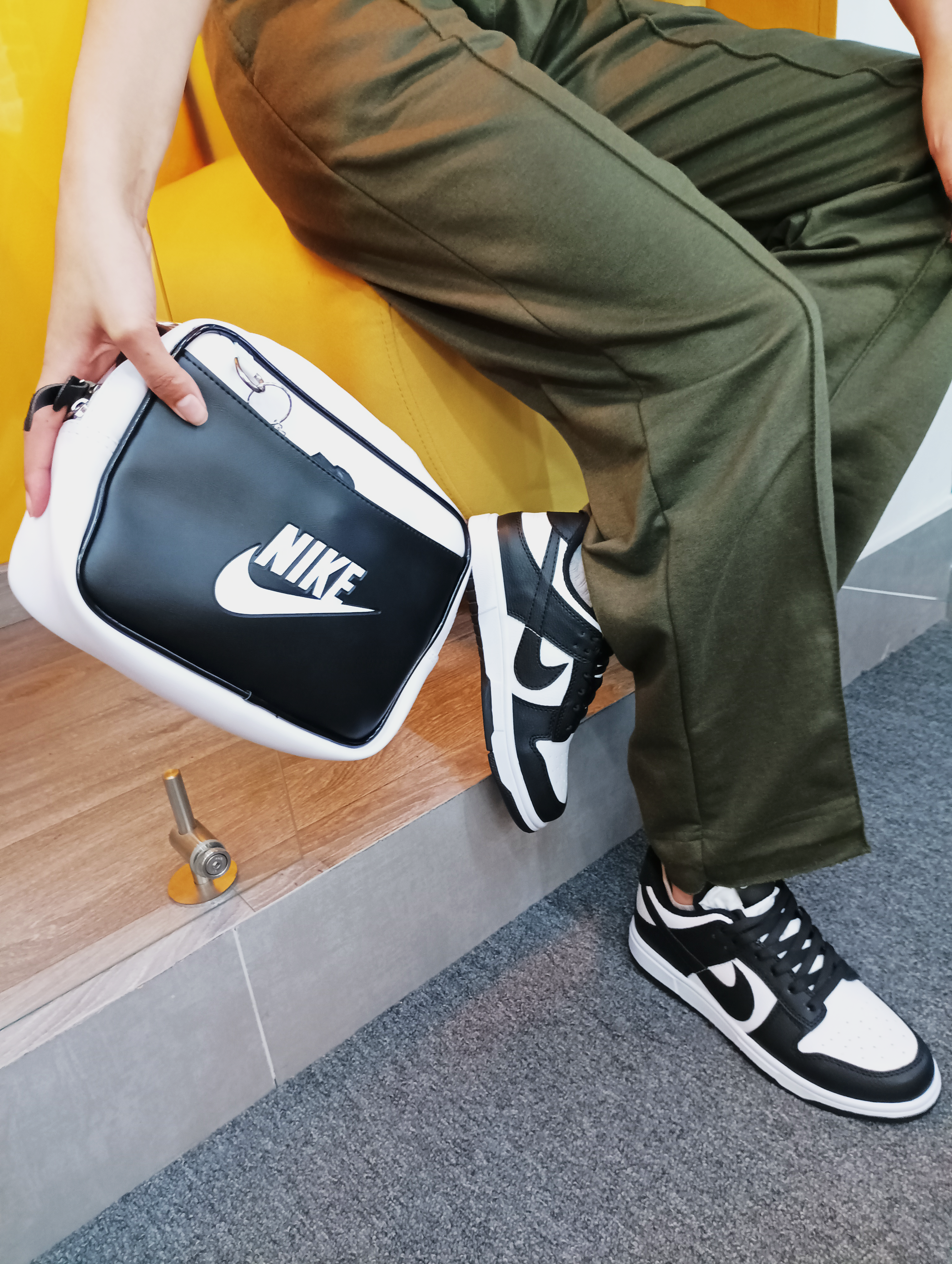 NIKE LOW PREMIUM – ¡Compra 1, recibe 2! Combo Tenis + Mochila