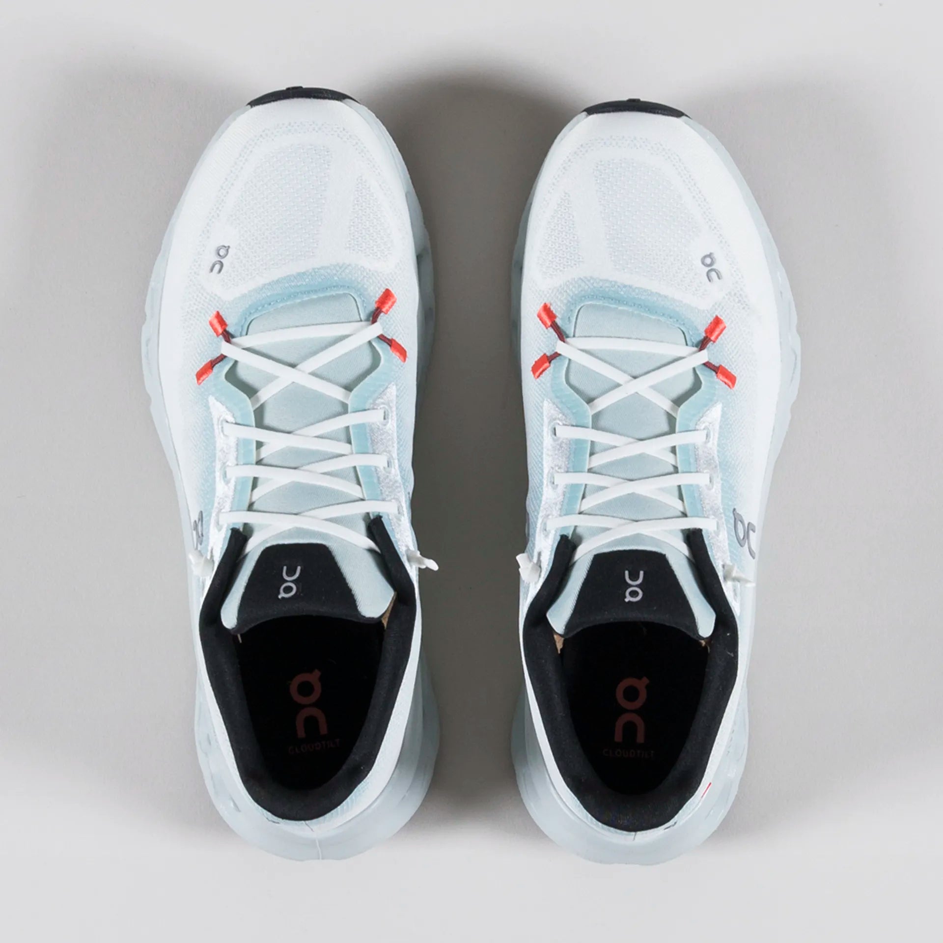 ON CLOUDTILT - COMPRA 1 LLÉVATE 2 PARES + ENVÍO GRATIS