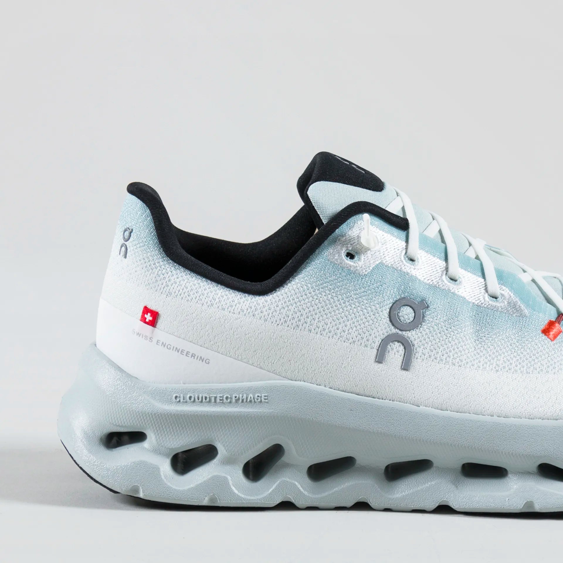 ON CLOUDTILT - COMPRA 1 LLÉVATE 2 PARES + ENVÍO GRATIS