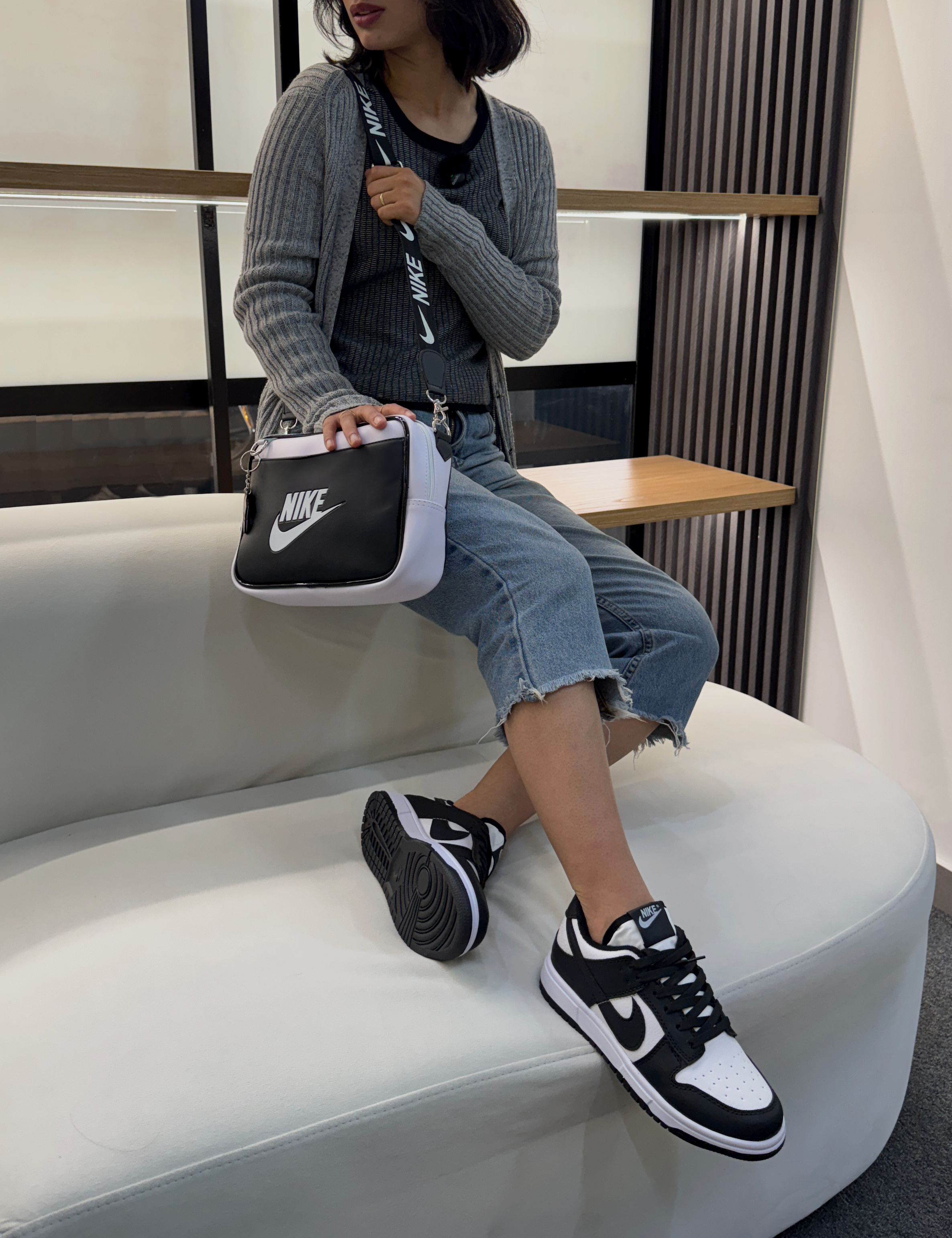 NIKE LOW PREMIUM  – ¡Compra 1, recibe 2! Combo Tenis + Mochila